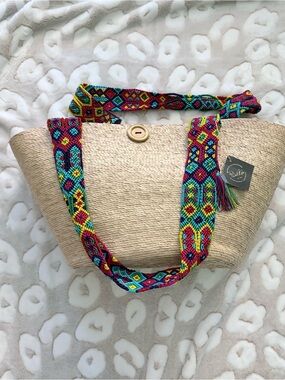 Del Rio Multicolor Strap Straw Tote Beach Bag NWT C39
